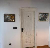 The floor plan of Los Nietos Apartment