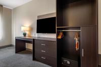 Sleep Inn & Suitesにあるキッチンまたは簡易キッチン