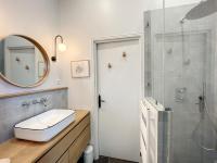 Vonios kambarys apgyvendinimo &#x12F;staigoje Appartement Granville, 4 pi&egrave;ces, 6 personnes - FR-1-361-392
