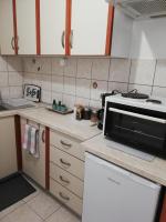 Kuchyňa alebo kuchynka v ubytovaní Old Town stay furnished apartment