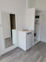 Kuchyň nebo kuchyňský kout v ubytování Galazio Rooms & Suites