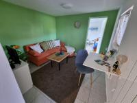 Posezení v ubytování Studio apartman Krosna