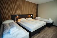 Postel nebo postele na pokoji v ubytování Konvin Hotel by Reykjavik Keflavik Airport