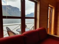 Cottage mit Aussicht auf den Fjord - zur Selbstverpflegung