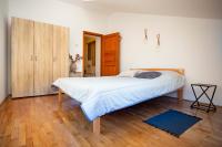Posteľ alebo postele v izbe v ubytovaní Apartment Kika