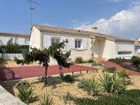 Plán poschodí v ubytovaní Maison 6 pers à 650m de la plage avec jardin clos, BBQ et Wi-Fi - FR-1-224A-53