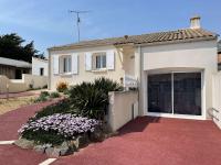 Plán poschodí v ubytovaní Maison 6 pers à 650m de la plage avec jardin clos, BBQ et Wi-Fi - FR-1-224A-53