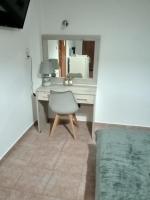 Posedenie v ubytovaní Avra Rooms