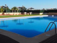 Bazén v ubytovaní Denia Deluxe Chillout Experience alebo v jeho blízkosti