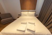 Plán poschodí v ubytovaní Centrally Stylish Suite by Acropolis