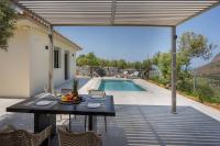 Bazén v ubytovaní Utopia Luxury Villas alebo v jeho blízkosti
