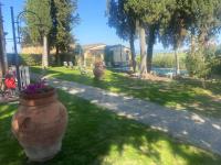 Vonkajšia záhrada v ubytovaní Il Castagnolo Country B&B