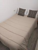 Postel nebo postele na pokoji v ubytování City Center Alicante - Santa Lusia - 1