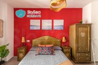 A seating area at SkySea Holidays CITY CENTER SUITES