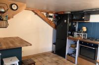 Kuchnia lub aneks kuchenny w obiekcie Superb 90m With Wifi Located In Avignon!