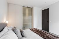 Posteľ alebo postele v izbe v ubytovaní Marvelous 2BR Apartments with balcony by UPSTREET