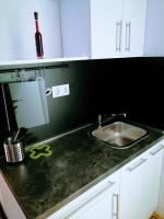 Kuchyňa alebo kuchynka v ubytovaní zPula Center Studio Apartments