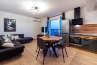 Posedenie v ubytovaní Del Mar Heritage & Sea view Apartment