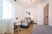 Posteľ alebo postele v izbe v ubytovaní Del Mar Heritage & Sea view Apartment