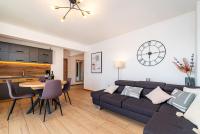 Posedenie v ubytovaní Del Mar Heritage & Sea view Apartment