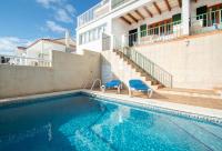Bazén v ubytování Casa Lluís by Sonne Villas nebo v jeho okolí