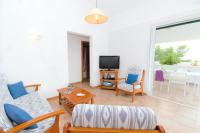 TV a/nebo společenská místnost v ubytování Villa Belinda by Sonne Villas