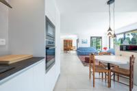 Gallery image of SERRENDY Calm family house with swimming pool in Antibes