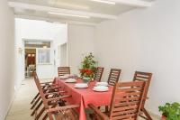 A seating area at CA S'AVI BIEL