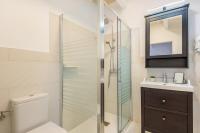 A bathroom at CA S'AVI BIEL