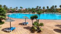 Basen w obiekcie Casa Isabel, the perfect home for your holidays in Corralejo lub w pobliżu