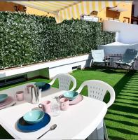 A seating area at Comfy 2 Bedroom Apartment in Arguineguin with WiFi and Free Parking