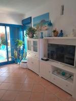 Kuchyňa alebo kuchynka v ubytovaní Villa Rosa meravigliosa con piscina interna
