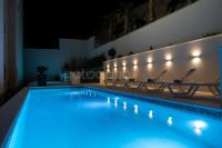 Bazén v ubytovaní Villa Smaragd - Saphir - Luxury Apartment With Shared Pool alebo v jeho blízkosti