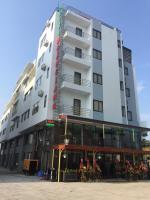 Gallery image of HANZ Ngan Giang Hotel in Ha Long