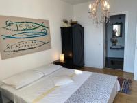 Posteľ alebo postele v izbe v ubytovaní Villa Heritage - Ultimate Croatian Retreat with stunning views and pool