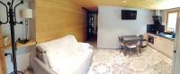 Telewizja i/lub zestaw kina domowego w obiekcie Chalet Cathy et Michel