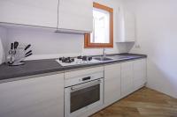 Kuchyňa alebo kuchynka v ubytovaní CEFAS Apartments