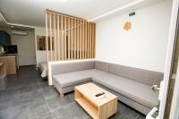 Posedenie v ubytovaní Mythos Bungalows