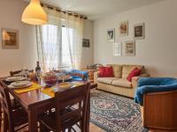 Część wypoczynkowa w obiekcie Apartment Punto Lago by Interhome