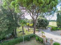 Vonkajšia záhrada v ubytovaní Holiday Home Giuggiolo - Giuggiolo 2 by Interhome