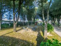 Vonkajšia záhrada v ubytovaní Holiday Home Giuggiolo - Giuggiolo 2 by Interhome