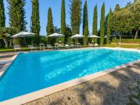 Bazén v ubytovaní Holiday Home Giuggiolo - Giuggiolo 2 by Interhome alebo v jeho blízkosti