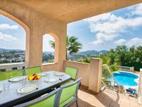 Bazén v ubytovaní Holiday Home Bella Vista by Interhome alebo v jeho blízkosti