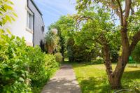 Vonkajšia záhrada v ubytovaní Treffiagat - Grande maison pour 9 - Jardin