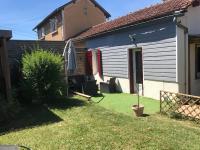 Ogród w obiekcie Agréable Maison au calme