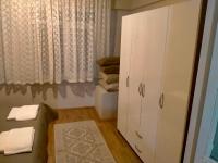 A bed or beds in a room at 2 bedrooms central area located appartment 1floor