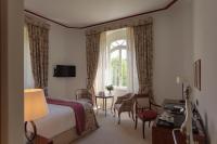 Telewizja i/lub zestaw kina domowego w obiekcie Hotel Villa Soro
