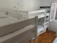 Posteľ alebo postele v izbe v ubytovaní Hostel Omiš