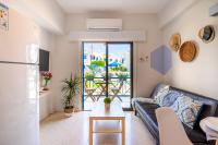 Posezení v ubytování Sea Breeze 1-BR Apt in Pyla