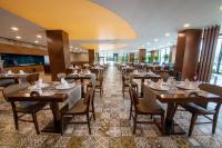 Restaurace v ubytování Ramada Plaza by Wyndham Samsun